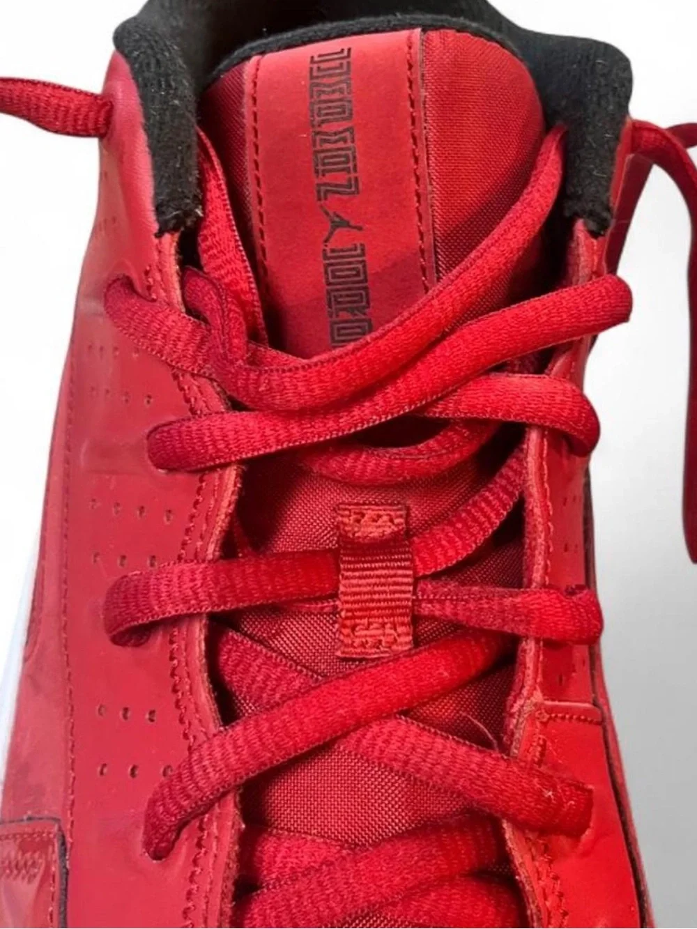 Jordan Max Aura 7 Varsity Red Mens 8 Basketball Shoes HQ2091-600 EUC